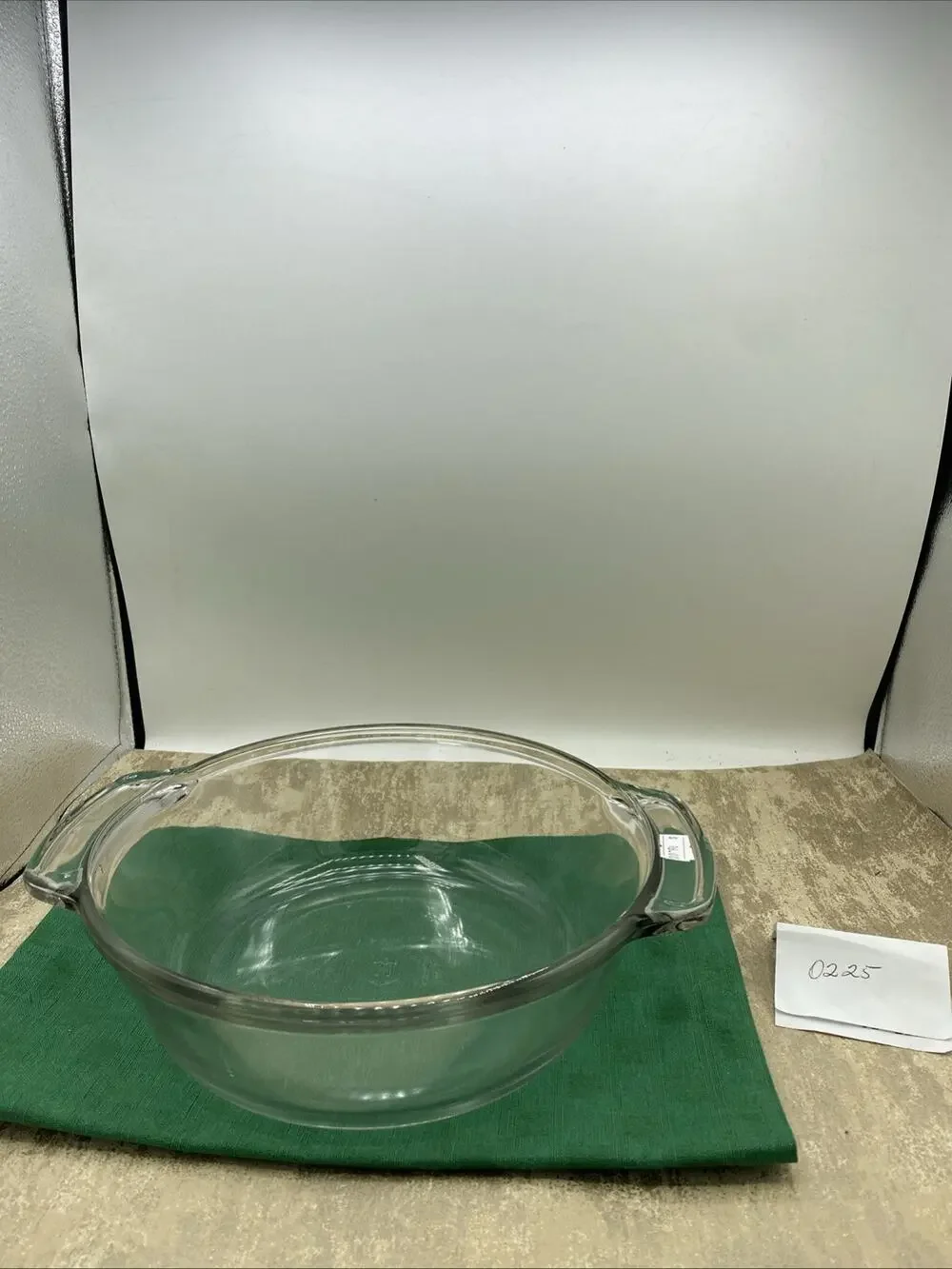 Anchor Hocking 2 Qt Round Glass Casserole Dish Oven & Microwave Safe Clear